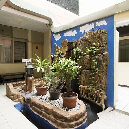 Reddoorz @ Klender Hotell Jakarta Eksteriør bilde