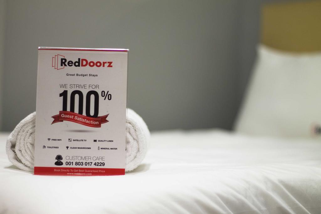 Reddoorz @ Klender Hotell Jakarta Eksteriør bilde