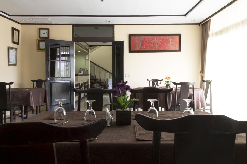 Reddoorz @ Klender Hotell Jakarta Eksteriør bilde